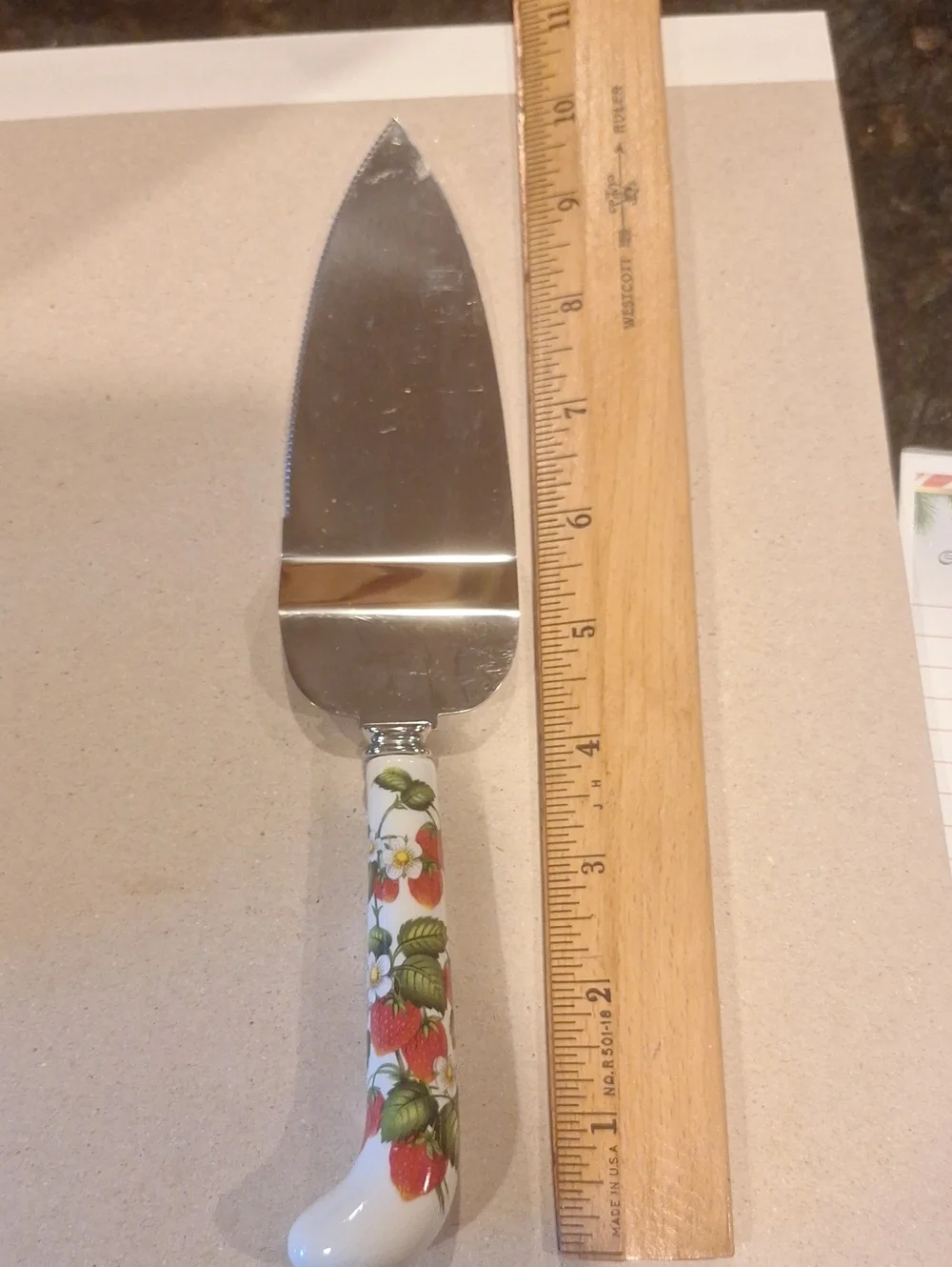 Vtg Ceramic-Handle Cake Server w/ Strawberry Floral Design - Made In Taiwan